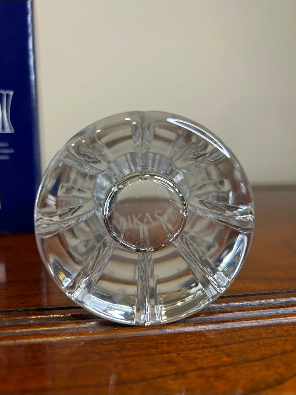 Mikasa Lead Crystal Scalloped Bud Vase 6”
